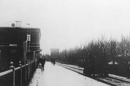 leo tolstoy train station (1)